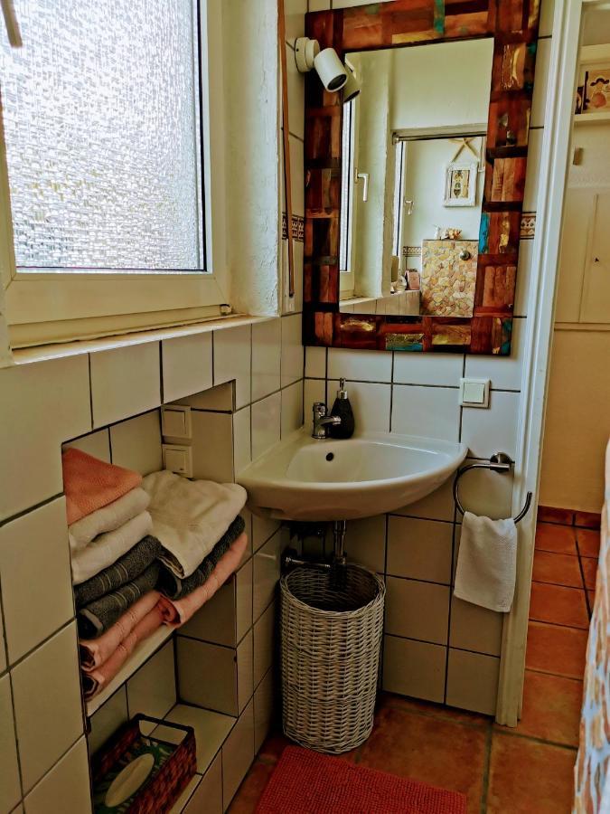 "Maison Blanche" - Das Gemuetliche Garten-Apartment Zwischen Koeln Und Duesseldorf 格雷文布罗赫 外观 照片